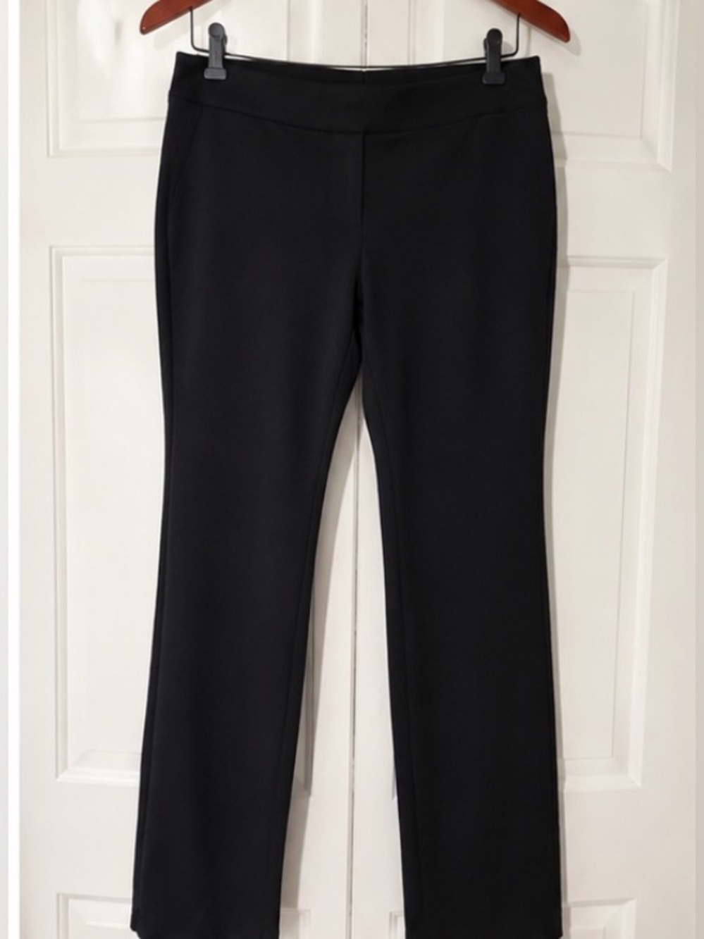 Laura Black Pull-On Dress Pants Women’s MD | Stretch Career pants